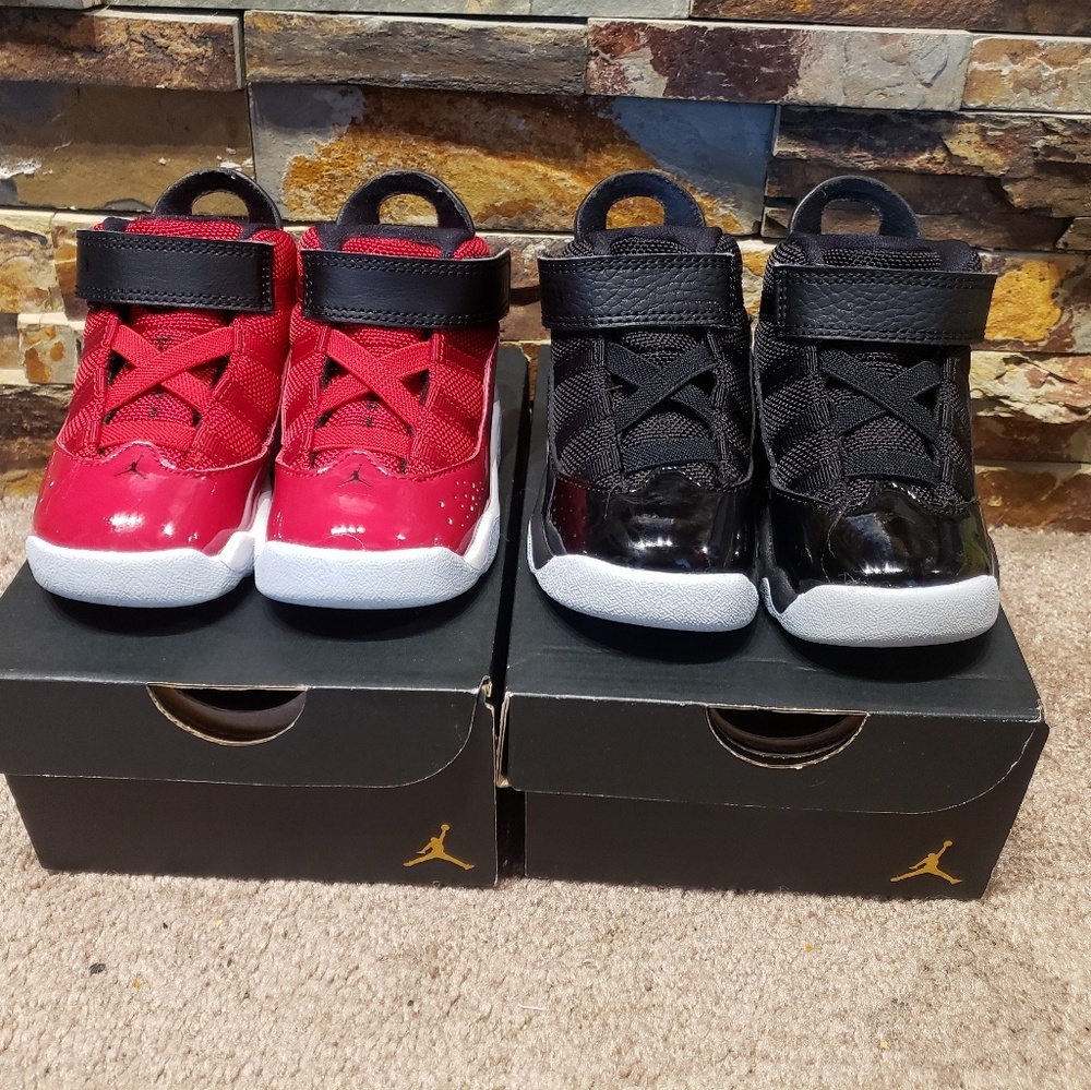 Kids sneakers
